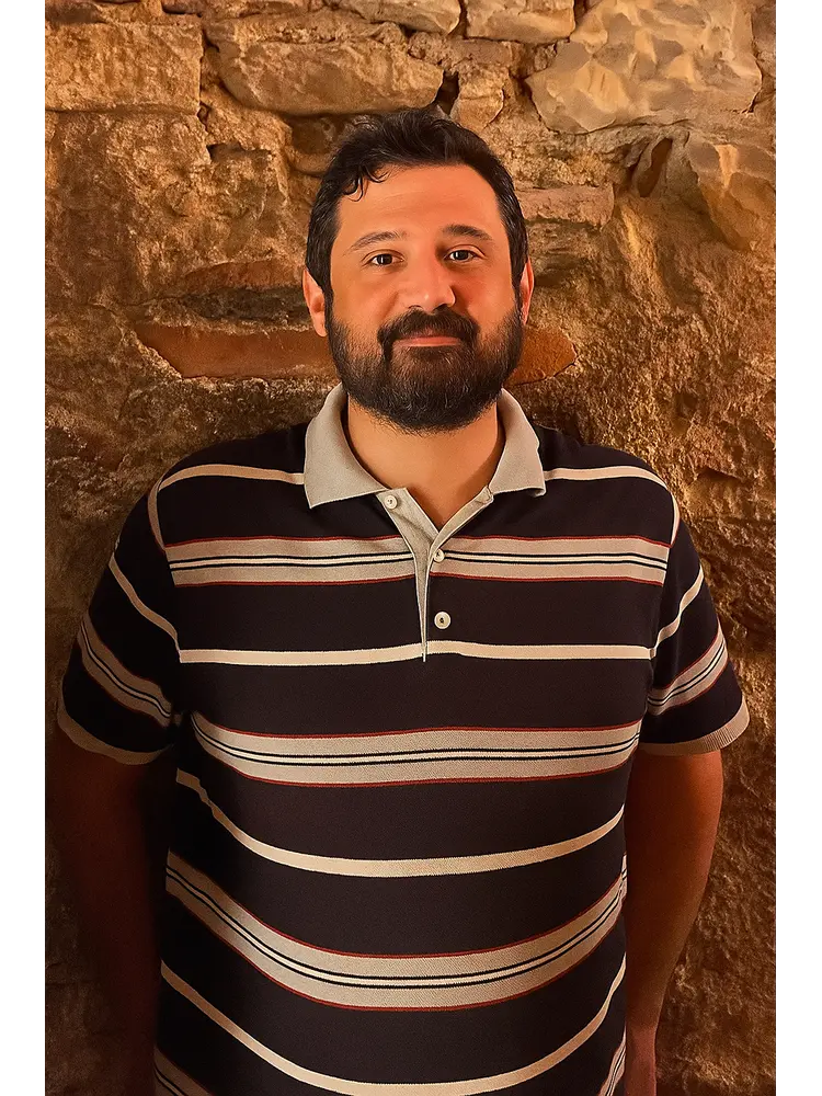 Efe Oğur