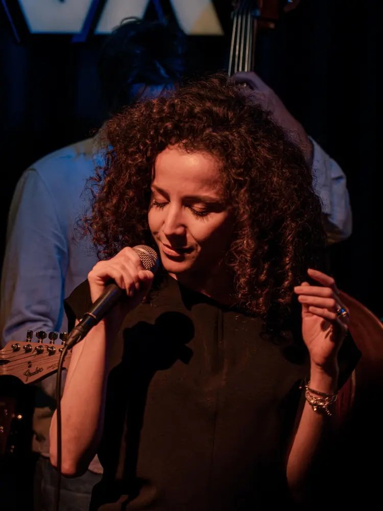 Özge Estekin